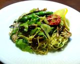 生ニラ焼きそば鮒寿司の飯風味　ハーブ添え作り方8写真