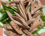 シンプル　ピーマンと魚肉ソーセージを別々に炒めて作り方3写真