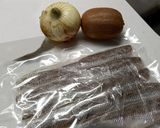 メヒカリの南蛮漬け(キュウイを加えて)作り方1写真