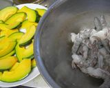 エビとかぼちゃの香味炒め作り方1写真