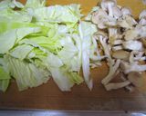豚バラ肉とキャベツの生姜蒸し作り方2写真