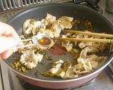 豚肉と高菜の炒め丼作り方5写真