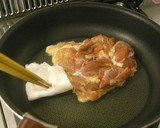 鳥ももの焼きと玉ねぎの南蛮漬け作り方3写真