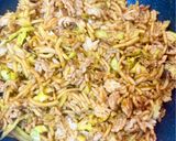 豚ミンチとキャベツのそば飯炒め作り方6写真