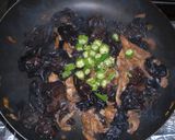 簡単☆美味しい☆きくらげと舞茸甘辛炒め♡作り方3写真
