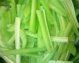色鮮やか！きゅうりの中華炒め作り方1写真