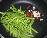 簡単　タイ料理　空芯菜の炒め物作り方2写真