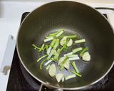 牛肉とキノコと豆腐の煮込み作り方4写真