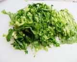 キャベツの外葉で焼肉屋さんぽいスープ作り方1写真