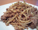 家計にやさしい♪ひき肉ともやしだけ炒め作り方4写真