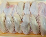 コショウたっぷり！甘辛手羽先の揚げ物作り方1写真