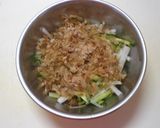 きゅうりと大根の鰹節醤油サラダ作り方2写真