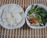 三つ葉と玉ねぎの卵とじ作り方1写真