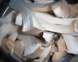 茄子とオクラとキノコの味噌炒め作り方2写真