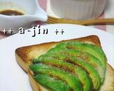 アボカドのトースト✿チーズわさび醤油作り方5写真