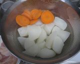 子供喜ぶ♡とろ～り鶏胸肉と大根の煮物作り方4写真