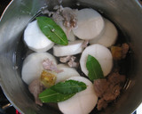 牛すじ肉と大根のあっさりスープ煮作り方2写真