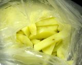 ポテトフライの”ガーリックバター”炒め作り方2写真