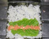 鮭フレークで簡単♪サラダ巻き風のり巻き作り方3写真