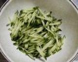 きゅうりとたらスティックの和え物作り方1写真