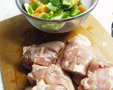 鶏肉と夏野菜のココナッツカレー煮込み作り方1写真