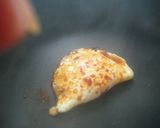 お弁当、朝のお供に！半月卵のカレー焼き作り方3写真