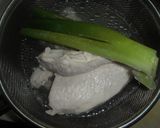 鶏茹で汁スープ（キャベツと卵）作り方1写真