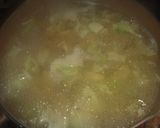 鶏茹で汁スープ（キャベツと卵）作り方5写真
