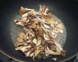 チキンとまいたけのクリームパスタ作り方3写真