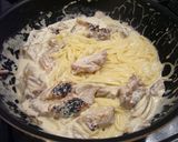 チキンとまいたけのクリームパスタ作り方5写真