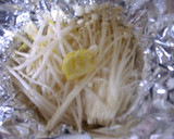 しめじともやしの鮭マヨ焼き作り方2写真