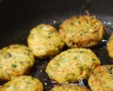 豆腐と鮭のヘルシーひりょうず？お焼き風？作り方2写真