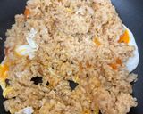 残った炊き込みご飯は炒飯に変身♪作り方4写真