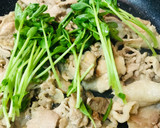 豚こまぎれ肉＆豆苗のサッと炒め作り方2写真