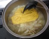 キャベツとひき肉のコーンスープ作り方4写真