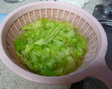 しゃっきりレタス＆とろとろ卵のスープ作り方1写真