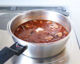 お肉柔らか【牛すじの赤ワイン煮込み】作り方6写真