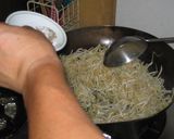 簡単　もやしだけ焼きそば作り方6写真