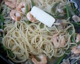 一手間でプロの味☆塩エビのオイルパスタ作り方7写真