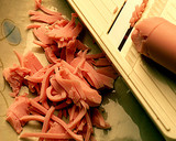 大根と魚肉ソーセージのわさびマヨ和え作り方2写真