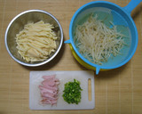 ハムとじゃがいもともやしのカレー炒め作り方1写真