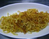 麺をかりかりに焼いた、あんかけ焼きそば作り方4写真