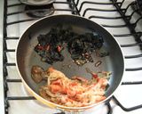 甘辛だれ★カニカマandワカメ丼作り方2写真
