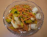 人参ちくわカボチャ油揚げの麺つゆサラダ作り方6写真