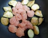 今夜の夕飯！簡単ナス料理鶏ささみみぞれ煮作り方5写真