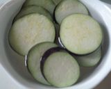 茄子とトマトツナのサラダ作り方1写真
