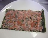 レンジで調理　とりひき肉＋梅の海苔巻き作り方4写真