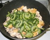 厚揚げと鶏肉のゴーヤチャンプル♪作り方7写真