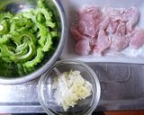 鶏とゴーヤの甘酢炒め作り方1写真