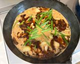 スタ満そば風ラーメン　パクチー乗せ作り方5写真